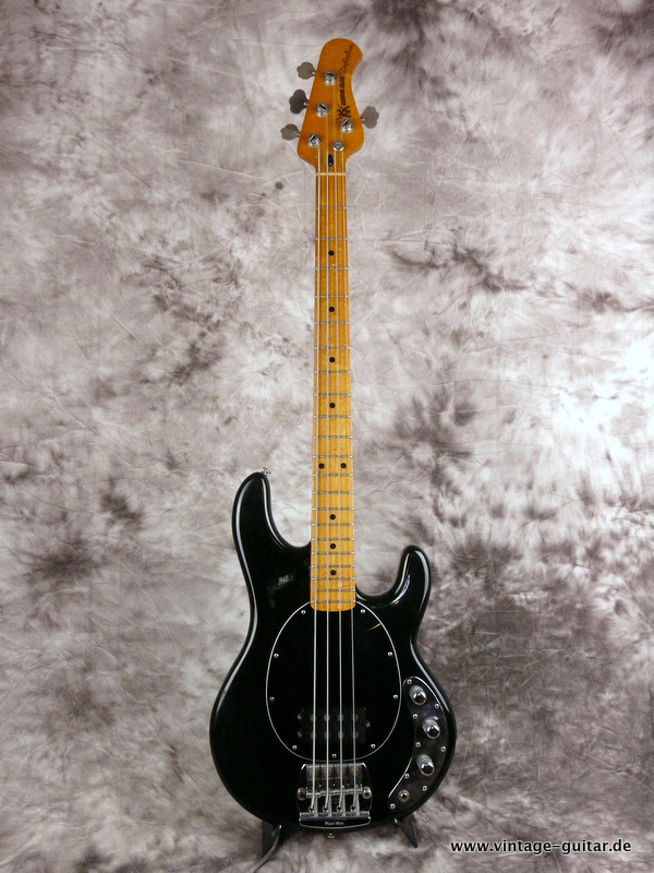 Musicman_Stingray_Bass_ 1980-black-001.JPG